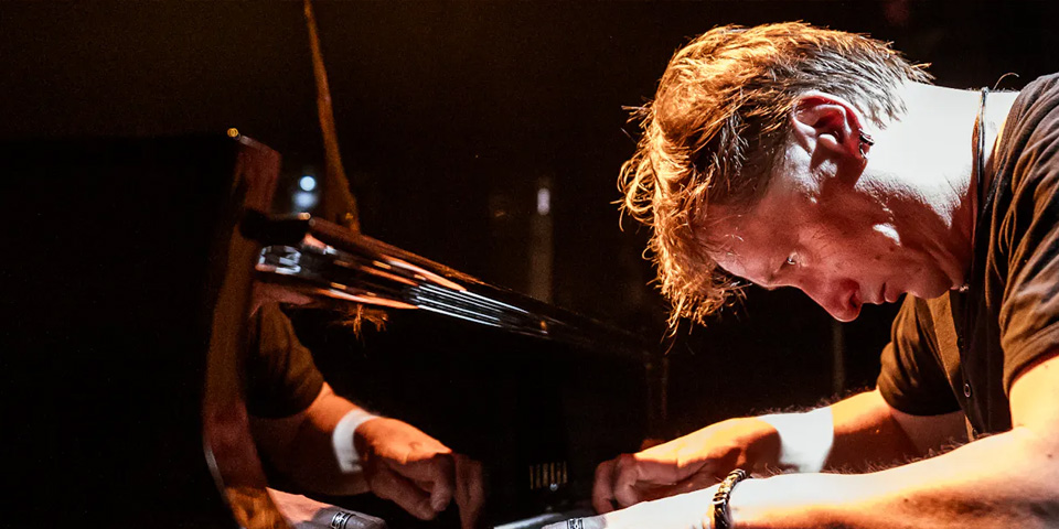 TOMAŽ PAČNIK - CAMINO